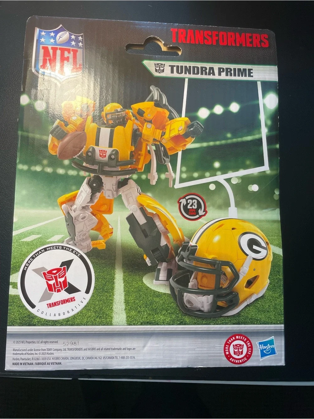 Transformers NFL GREEN BAY Packers Action Figure Helmet By Hasbro